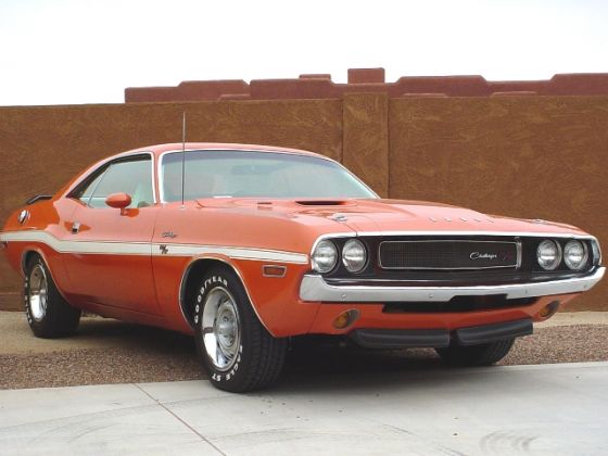 1970 Dodge Challenger in Go